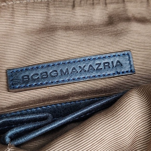 BCBGMAXAZRIA Shoulder Bag Women Blue Leather Buckle Strap Gunmetal Hardware - Picture 2 of 13